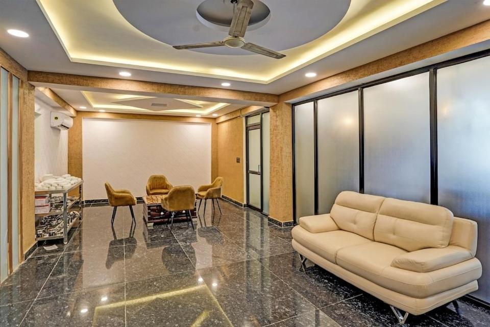 Dm 45 Near Huda City Centre Bed & Breakfast Gurgaon Exterior photo