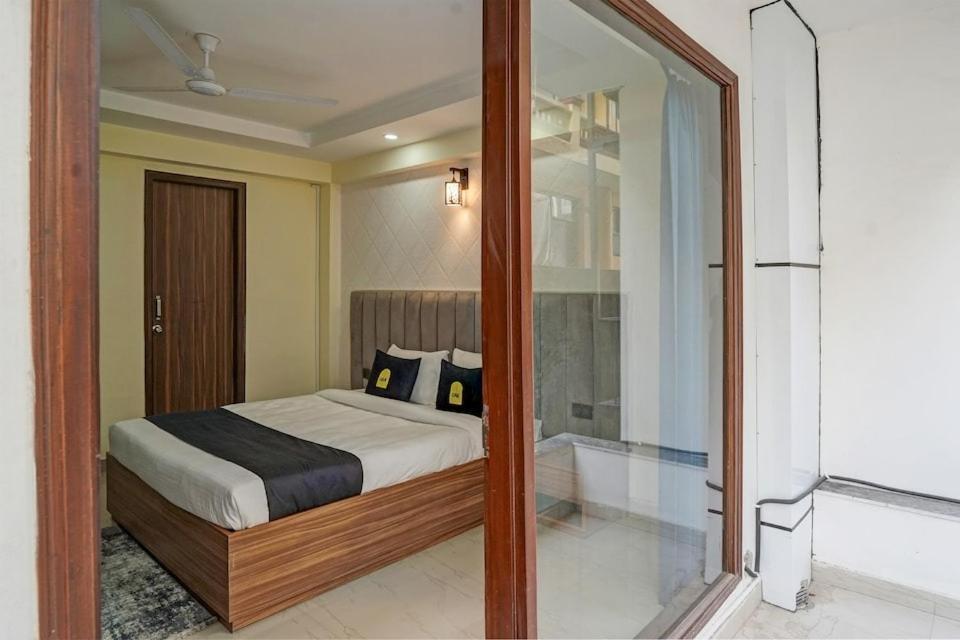 Dm 45 Near Huda City Centre Bed & Breakfast Gurgaon Exterior photo